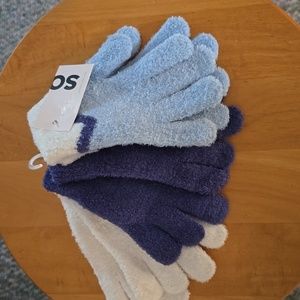 SO BRAND WOMENS JUNIOR BUNDLE OF 3 PAIR OF BLUE & WHITE SUPER SOFT GLOVES